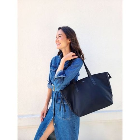 NWT Botkier New York Bond Nylon Carry-All Tote Bag - Picture 1 of 5